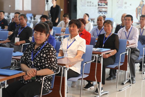 村民“上大学”:宁夏西吉县马莲乡50位村名走进宁职学技术 村民“上大学”:宁夏西吉县马莲乡50位村名走进宁职学技术